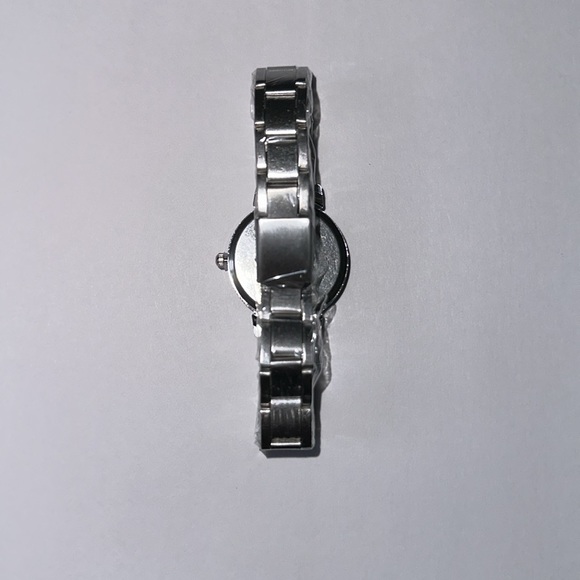 Women’s watch - Picture 2 of 3